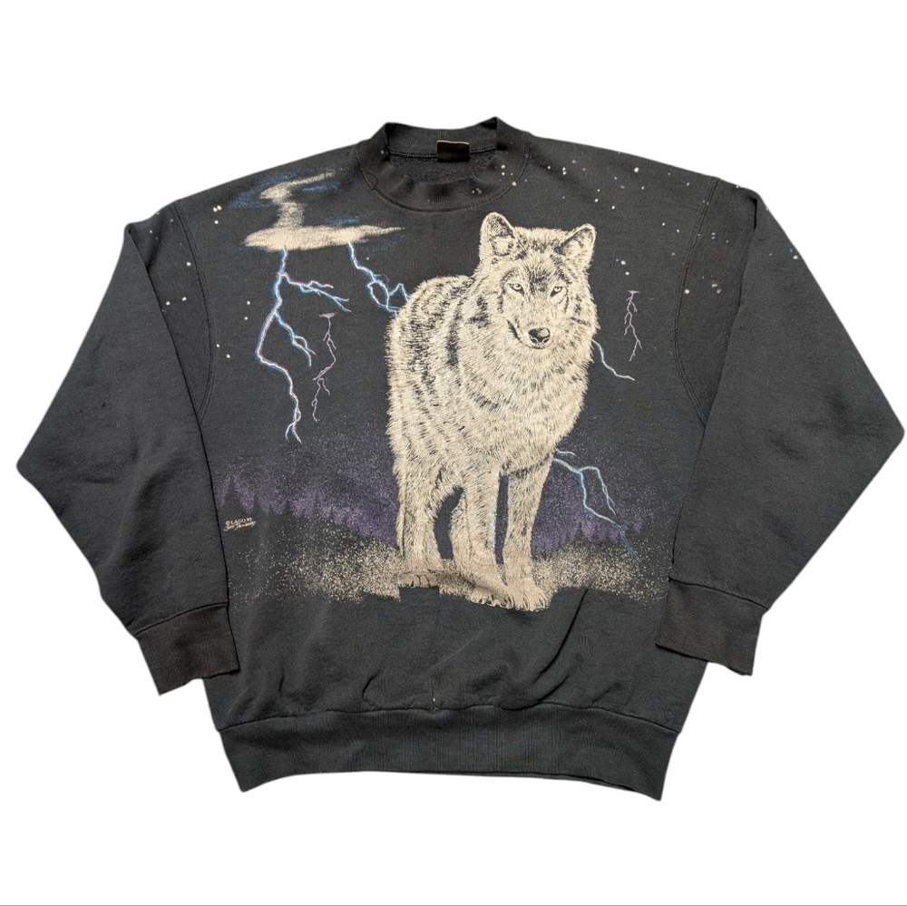 Vintage wolf lightning crewneck (24x27